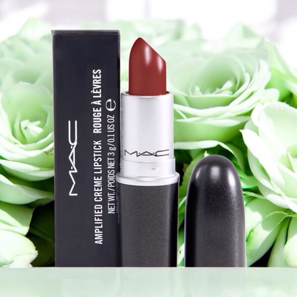 🆕MAC Dubonnet Amplified Cream Lipstick